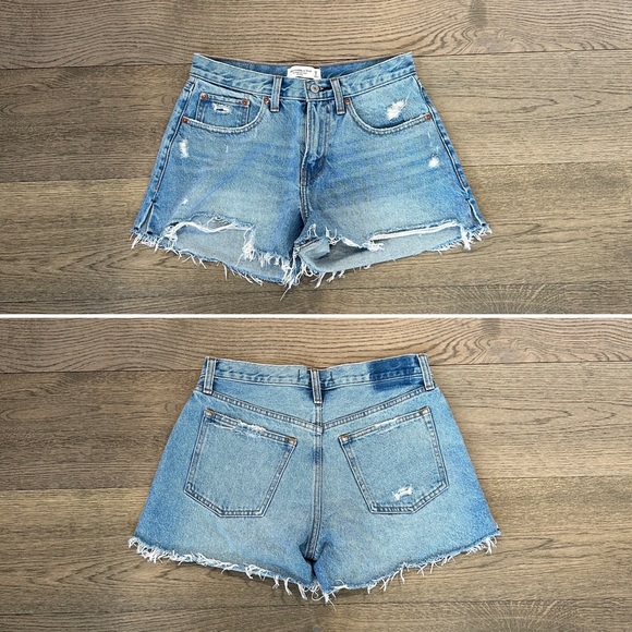Abercrombie & Fitch Pants - NWOT | Abercrombie | Curve Love The Boyfriend Short Mid Rise | Size 26